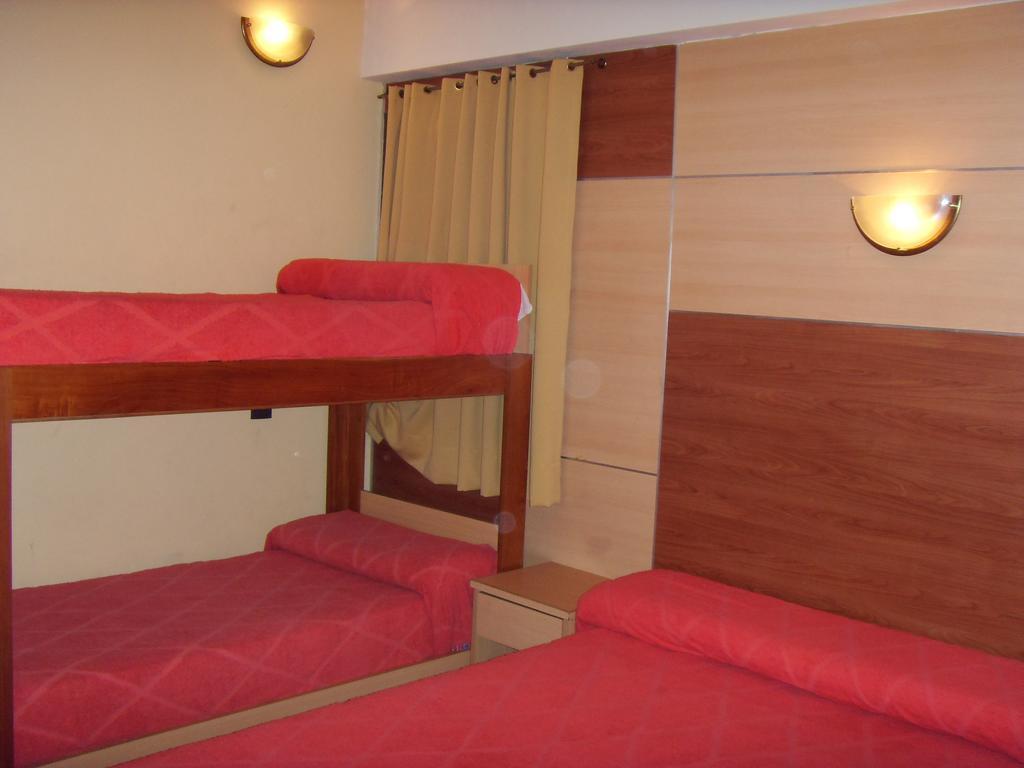 Hotel Embajador Ροσάριο Δωμάτιο φωτογραφία