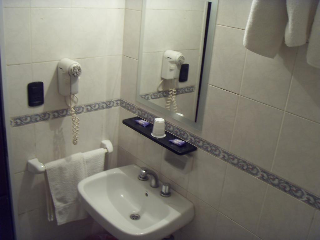 Hotel Embajador Ροσάριο Εξωτερικό φωτογραφία